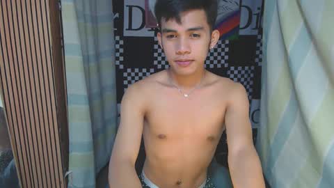 Snapshot of ur_shan21 chatting on March 1, 3:14 pm ur_shan21 online show from March 1, 3:14 pm