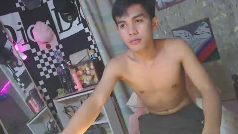 Snapshot of ur_shan21 chatting on March 19, 3:49 pm ur_shan21 online show from March 19, 3:49 pm