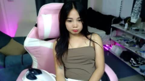 ur_sweetgirl_clarace online show from February 4, 2:56 pm