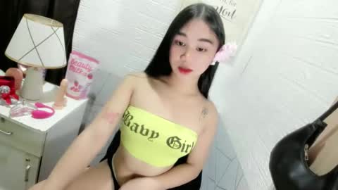 Snapshot of ur_sweetiechess18 chatting on September 23, 6:38 am ur_sweetiechess18 online show from September 23, 6:38 am