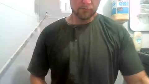 Snapshot of ur_zaddy4now chatting on April 25, 6:27 pm ur_zaddy4now online show from April 25, 6:27 pm