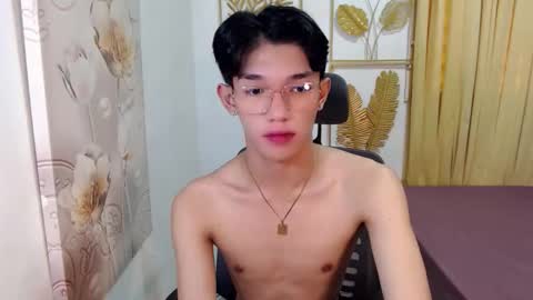 urasian_john20 online show from March 1, 12:34 am