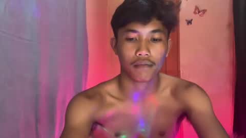 urasian_jomarie online show from September 18, 2:30 pm