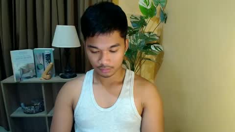 Snapshot of urasian_jpxx chatting on March 8, 10:35 pm JAMES online show from March 8, 10:35 pm