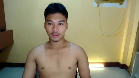 Snapshot of urasian_jpxx chatting on March 11, 11:27 am JAMES online show from March 11, 11:27 am