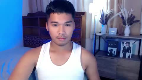 Snapshot of urasian_jpxx chatting on April 10, 10:47 pm JAMES online show from April 10, 10:47 pm