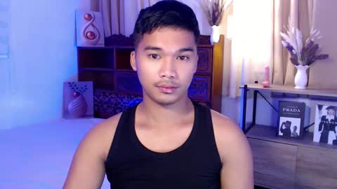 Snapshot of urasian_jpxx chatting on April 27, 5:33 pm JAMES online show from April 27, 5:33 pm