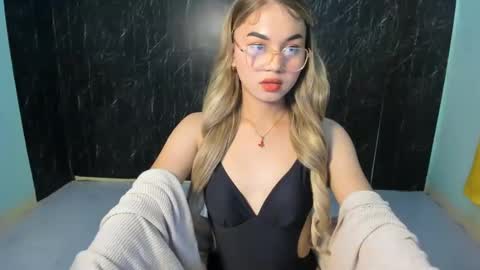 urasian_kat online show from March 10, 12:15 pm