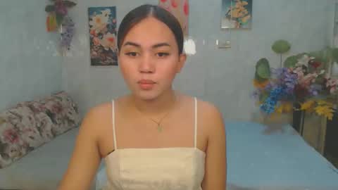 urasian_kat online show from May 6, 4:01 pm