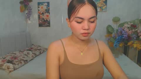 urasian_kat online show from May 7, 2:00 pm