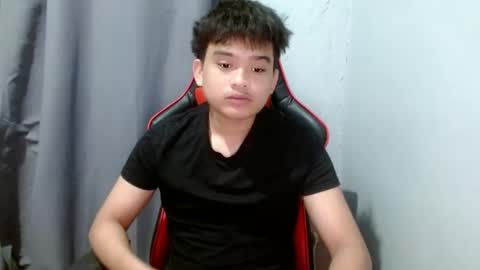 Snapshot of urasian_kentoyxx77 chatting on September 30, 8:58 pm Kentoy online show from September 30, 8:58 pm