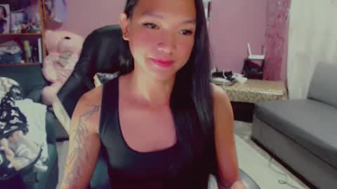 NEWRA  ALLISON online show from February 13, 7:13 am