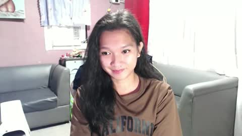 NEWRA  ALLISON online show from September 9, 6:07 pm