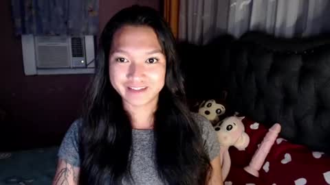 NEWRA  ALLISON online show from August 2, 10:30 pm