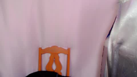 Snapshot of urasian_prettyjane chatting on October 22, 3:23 pm Jane online show from October 22, 3:23 pm