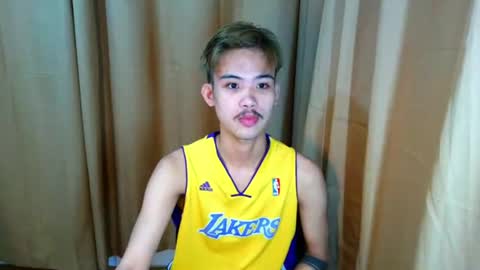 urasiancumboix2 online show from June 21, 5:26 pm