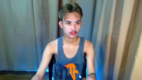 urasiancumboix2 online show from June 22, 12:24 pm