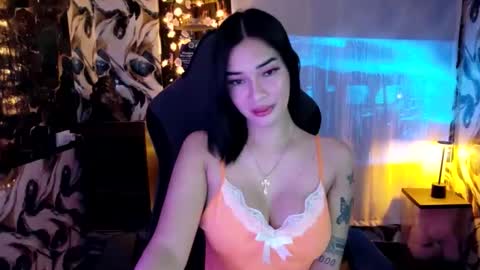 jess online show from May 16, 1:32 pm