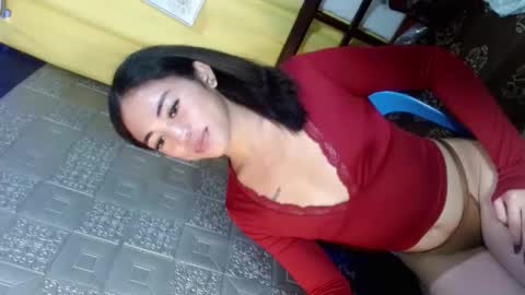 yesha online show from May 3, 4:13 pm