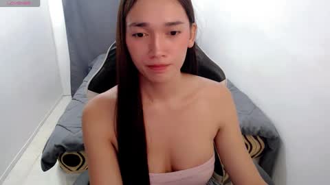 Snapshot of urasianpinaylizaxxx chatting on January 18, 7:15 pm Its me Liza online show from January 18, 7:15 pm