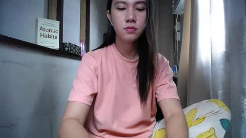 Snapshot of urasiantserika chatting on February 6, 2:11 am Erika online show from February 6, 2:11 am