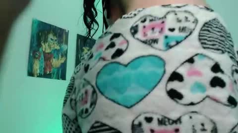 Danielle  online show from February 5, 2:48 pm