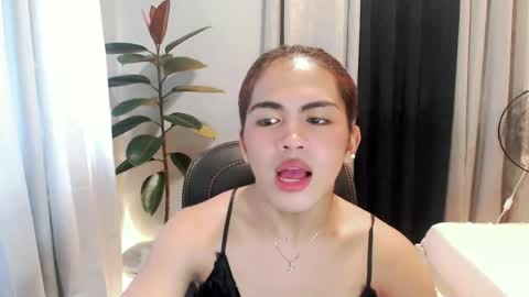 urbaby_anthony online show from June 24, 4:00 am