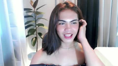 urbaby_anthony online show from June 25, 5:23 am