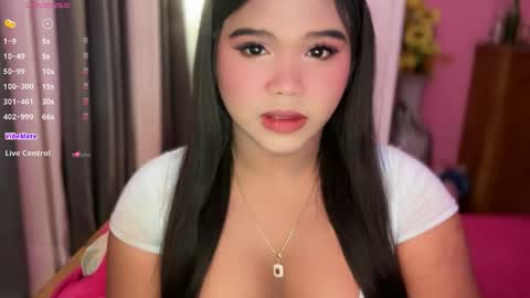 Snapshot of urbabysofia0305 chatting on May 14, 12:45 pm Sofia online show from May 14, 12:45 pm