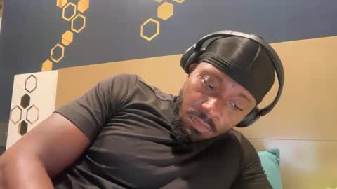 urbandick5 online show from March 14, 11:54 pm