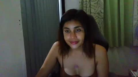urblossom_vergoxx online show from July 4, 7:31 pm