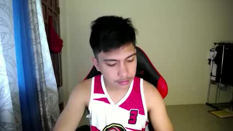 Dannie online show from December 2, 5:02 am