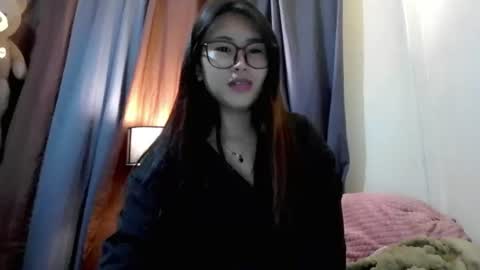 sweet yuri online show from August 1, 8:19 pm