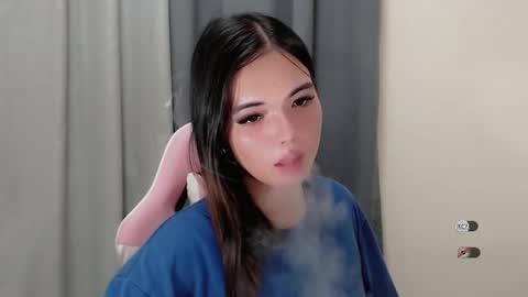 urcutie_ayah online show from December 18, 11:05 am