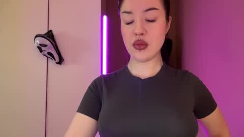 Margo online show from November 9, 8:12 am