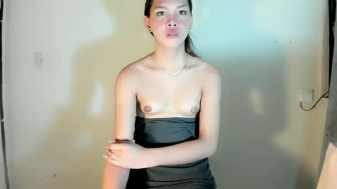 Rona Ella online show from June 18, 12:33 am