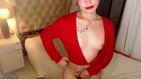 Snapshot of urdream_bride chatting on February 24, 10:37 am urdream_bride online show from February 24, 10:37 am