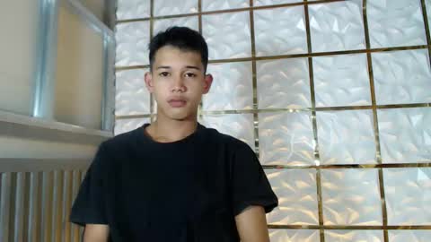 Snapshot of urdreamboy_clarin chatting on February 22, 6:24 am urdreamboy_clarin online show from February 22, 6:24 am