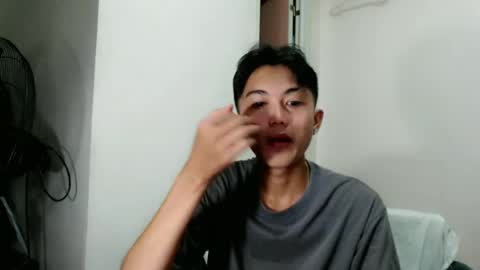 urdreamboy_prince online show from June 23, 10:35 am
