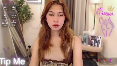 Snapshot of urdreamgirl_mika27 chatting on June 18, 6:13 am MIKA online show from June 18, 6:13 am