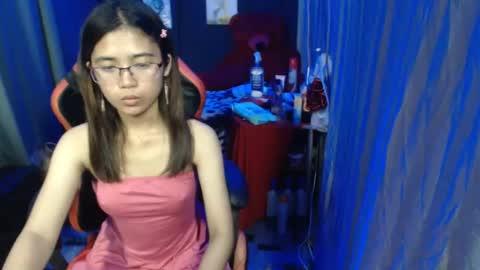 urdreamgirljayne online show from February 3, 6:39 pm