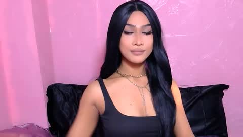 Snapshot of urfavblackbarbie chatting on September 19, 8:27 am PATRICIA online show from September 19, 8:27 am