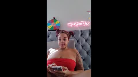 urfaveriri online show from October 14, 4:41 pm