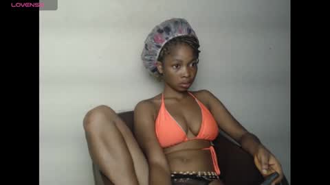 Snapshot of urflirtydoll chatting on January 9, 11:34 pm urflirtydoll online show from January 9, 11:34 pm