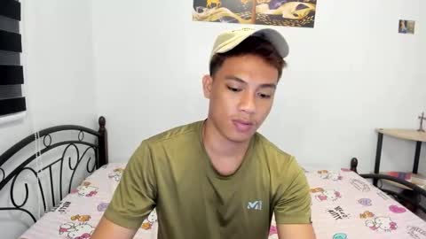 urfucker_vinz online show from June 9, 2:06 pm
