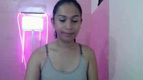 Snapshot of urgirlnabyx chatting on January 8, 12:49 am Call me naby online show from January 8, 12:49 am