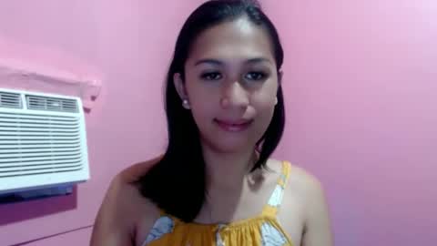 Snapshot of urgirlnabyx chatting on January 27, 10:06 pm Call me naby online show from January 27, 10:06 pm