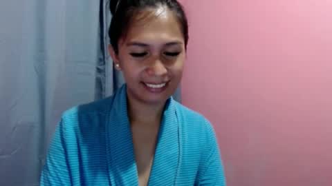 Snapshot of urgirlnabyx chatting on February 7, 11:34 am Call me naby online show from February 7, 11:34 am