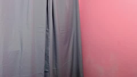 Snapshot of urgirlnabyx chatting on February 12, 2:35 am Call me naby online show from February 12, 2:35 am