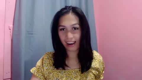 Snapshot of urgirlnabyx chatting on February 19, 10:12 am Call me naby online show from February 19, 10:12 am